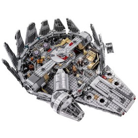 LEGO Star Wars TM Millennium Falcon 75105