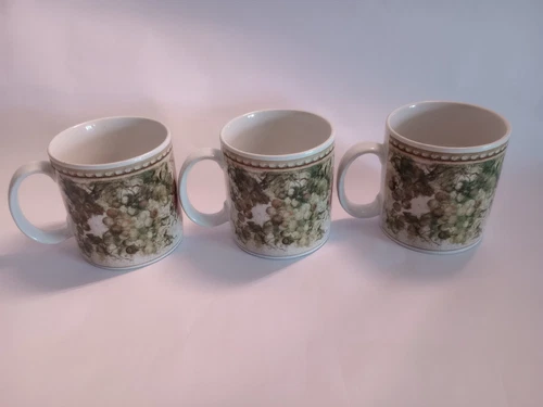 Sakura Oneida Mugs Set Of 3