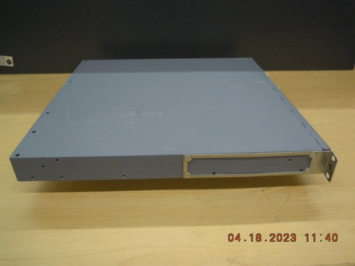 Puerta de enlace de servicios SSD Juniper SRX750E-AP 16 puertos 1G y 4x 10G SFP+ y 100 GB #R183 - Imagen 9 de 16