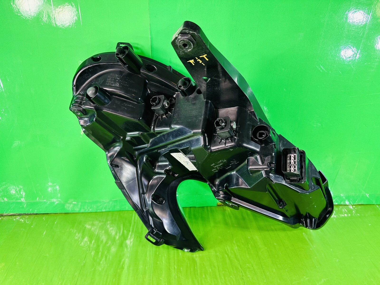 2015 McLaren 650S LEFT DRIVER SIDE HEADLIGHT FULL LED OEM