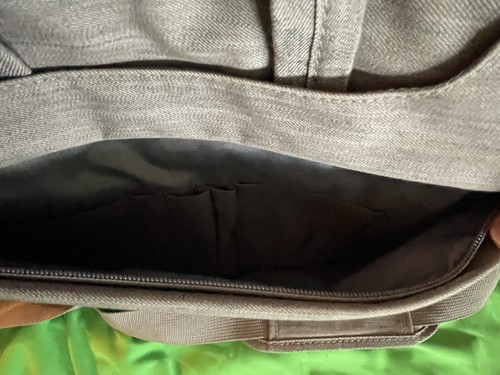 Housse Etui de Transport pour Tablette iPad, Chromebook, 10"x14" Gris avec Bandoulière - Photo 5/6