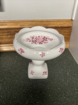 Rare Lichte Fine China Porcelain Footed Fruit Bowl -DAMAGED-
