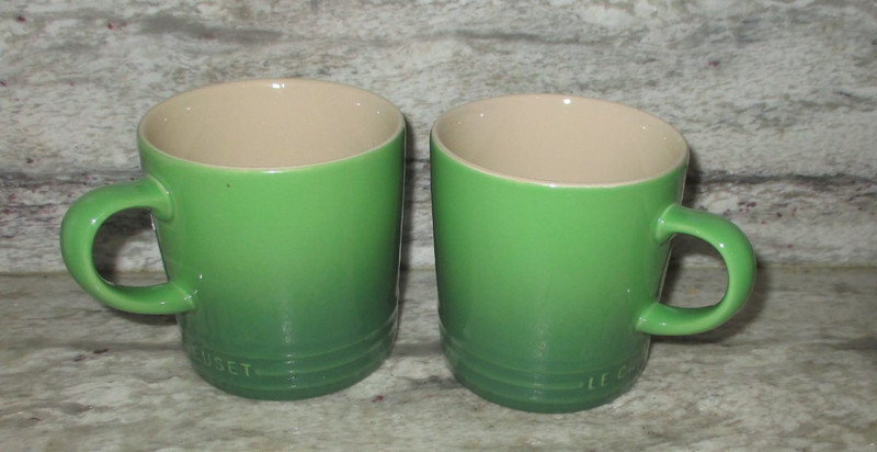 Le Creuset BAMBOO GREEN  Color London 12 ounce Set of 2 mugs BRAND NEW