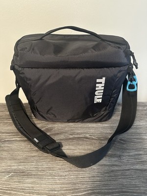THULE Aspect Camera DSLR Shoulder Pack Travel Bag Padded - Black - Excellent