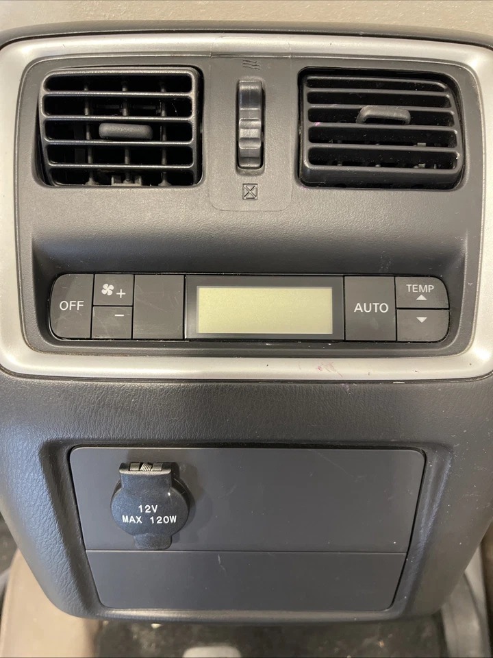 CONSOLA CENTRAL INFINITI QX60 CONSOLA DE VENTILACIÓN DE AIRE TRASERA PANEL DE MOLDURA FINAL OEM Foto 3 de 4