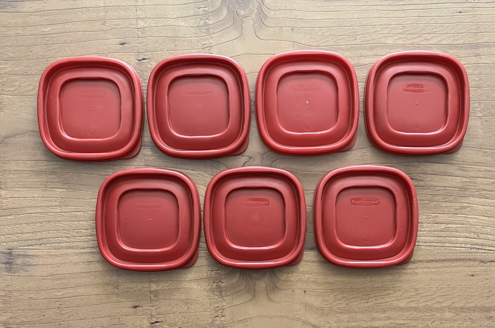 Rubbermaid 7-Pack Red 4.5-Inch Square Replacement Food Container Lids