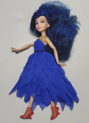 Disney Descendants Coronation Evie 2014 Isle of the Lost Doll/Dress/Shoes Hasbro
