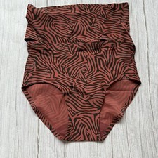 Chantelle Women's Soft Stretch Hipster Underwear 11D4