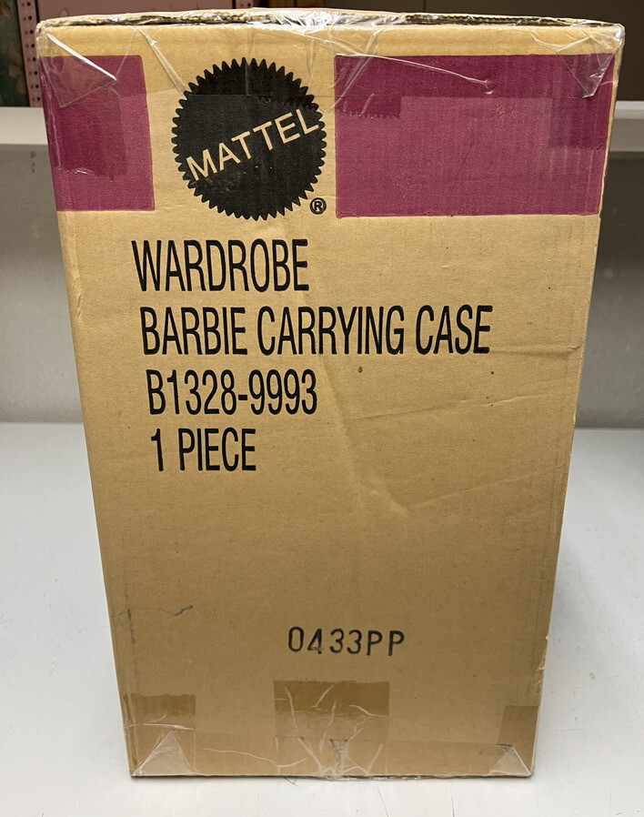 NRFB BARBIE DOLL SILKSTONE FASHION MODEL WARDROBE CARRYING CASE B1328-9993