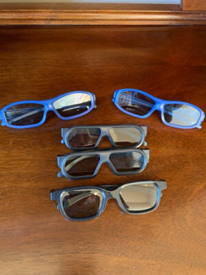 3D glasses 2 child & 3 adult pair 2 blue 3 black (master image & Reald)