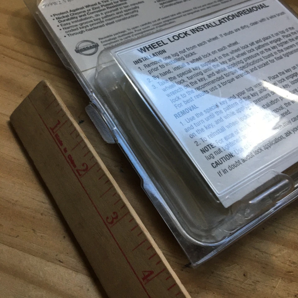 正品日产 Wheel Locks écrous de rooue antivol 999W2-VR000 2003-05 Murano 18” — 第 4/4 张图片