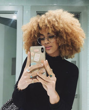 Runm Short Curly Afro Wig with Bangs for Black Women Kinky Curly Hair Wig Afro S