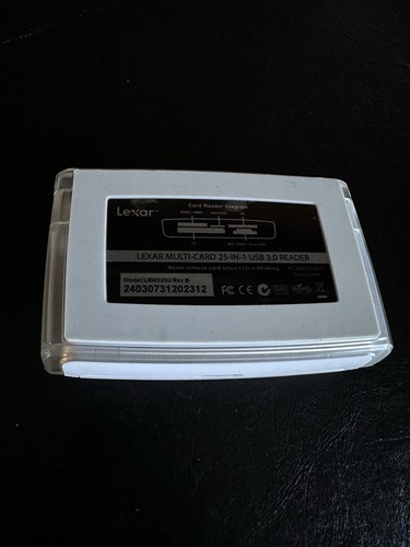 Lexar Multi-Card 25-in-1 USB 3.0 Memory Card Reader Cable Not Included - 第 8/8 張圖片