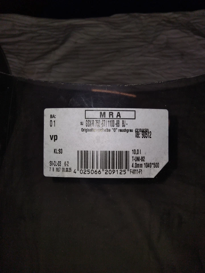 Suzuki GSXR 750/1100 Windschild 88/89, NEU, unbenutzt, rauchfarben - Bild 2 von 4