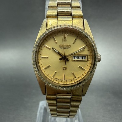 Seiko SQ Watch Women 24mm Gold Dial Gold Tone Daydate Round 3E23-0A60 NewBatt 5V