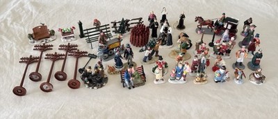 Lot Of Village Figurines O Well, Lemax, Dept. 56 Etc READ* 50 Pieces!