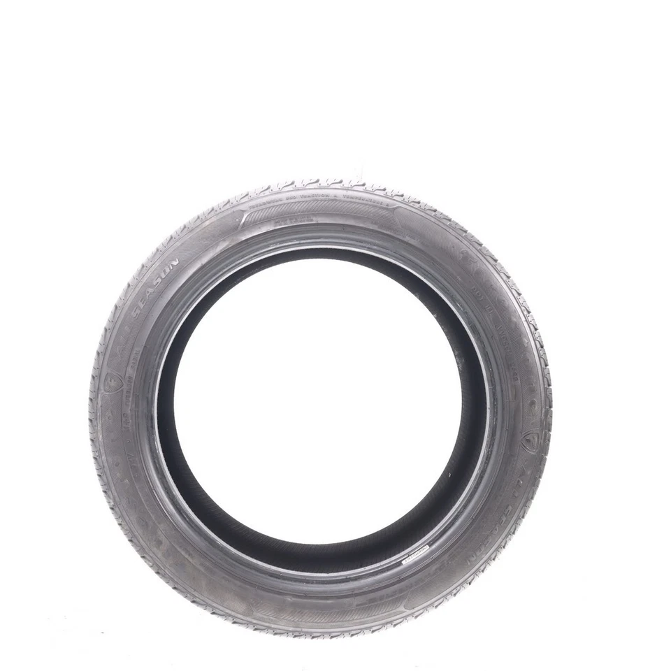 Juego de (4) Firestone usados 235/45R18 para todas las estaciones (Firestone) 94V - 8/32 Foto 4 de 4