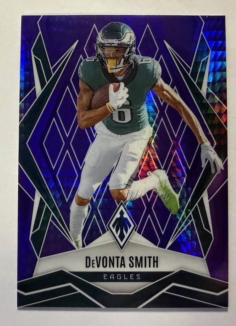 2025 Panini Phoenix - DeVonta Smith #12 Purple Hyper /249