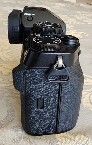 Fujifilm X-T5 40.2MP Mirrorless Camera - Black (Body) 765 shutter actuations image 4