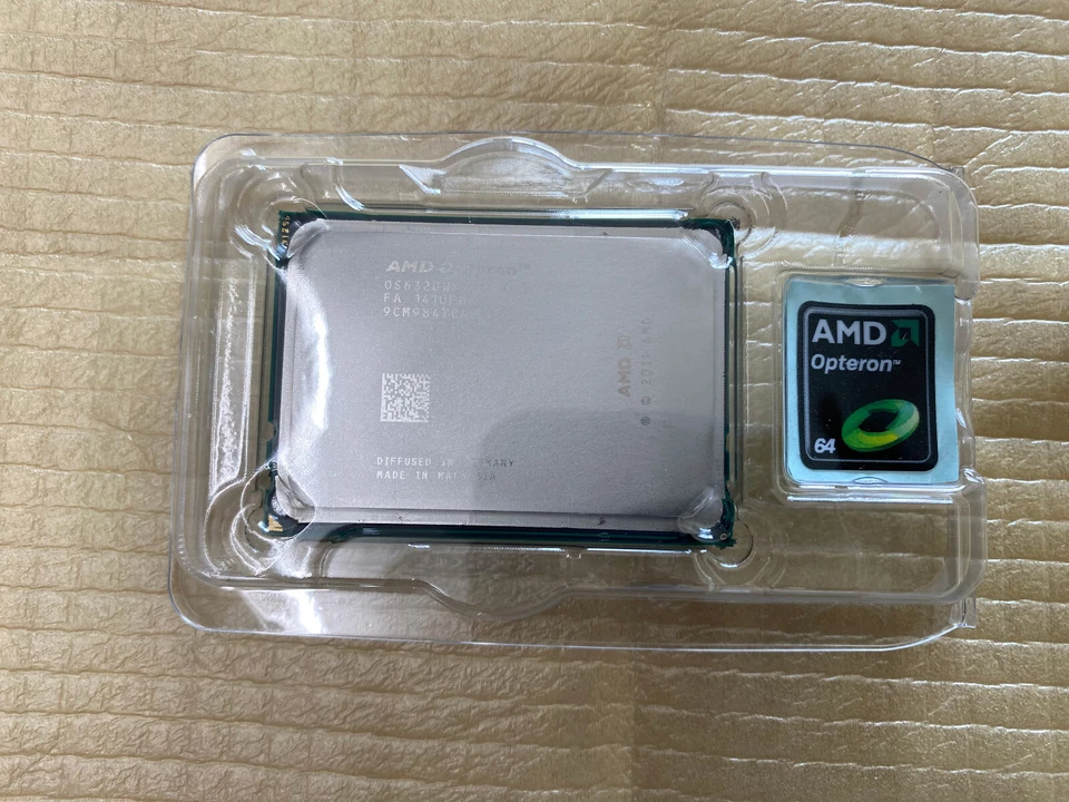 2x AMD Opteron 6320 8-Core 2.8GHz 16MB Socket G34 CPU Processor OS6320WKT8GHK - Image 2 of 4