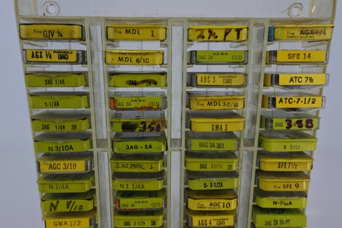 Vintage LOT BUSS LITTLEFUSE KILLARK INTERNATIONAL Sicherungen Theken Display Dosen NOS - Bild 4 von 12