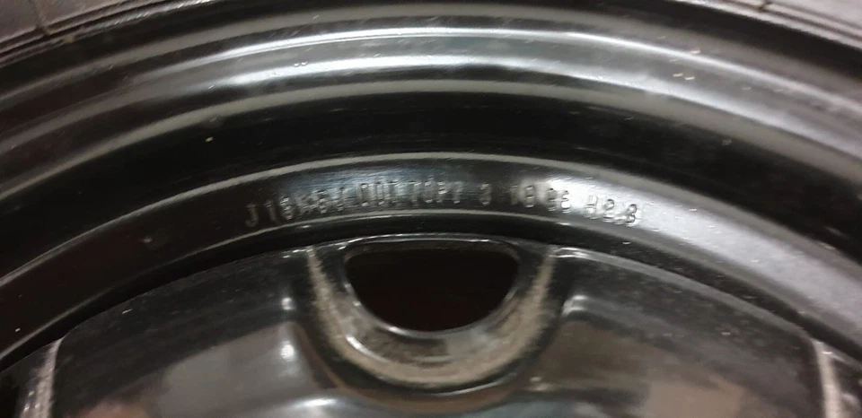 Ersatzreifen J 13 x 5 J, DOT TOPY 3, 1996H23, 175/70 R13 82H, Semperit Top Speed - Bild 4 von 4