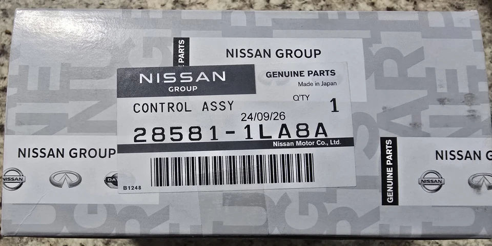 Nissan Armada 2017/2024, Infinity. Control de suspensión número de pieza 28581-1LA8A Foto 2 de 3