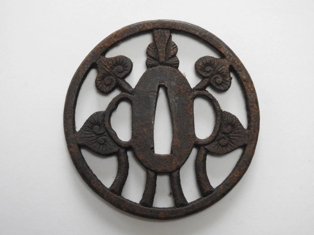 Iron Tsuba, Standing Aoi Watermark, Edo Period 10 - Picture 1 of 3