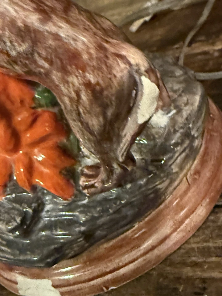 Vintage Ceramic Hunting Scene Table Lamp Tested Works***See Pics For 2 Chips*** - Image 4 of 4