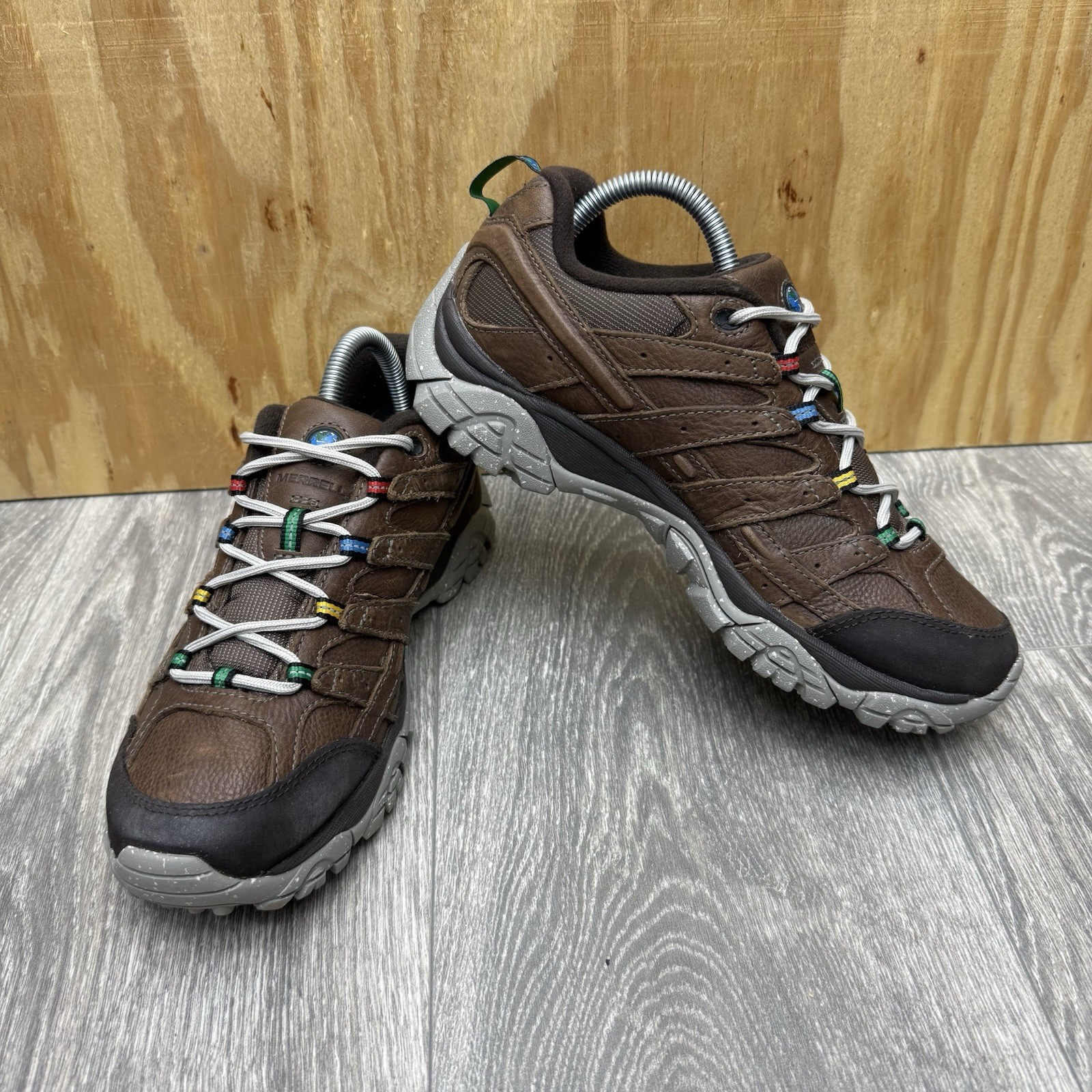 Merrell Moab 2 Earth Day J52478 Outdoor Hiking Trekking Shoes Women's size 8