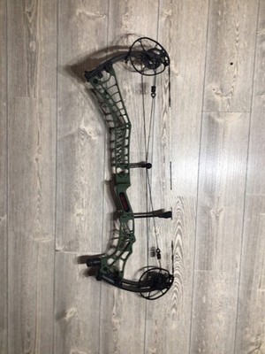 Darton Sequel 31 ST2 Right Handed 60-70 OD Green/Black Limbs
