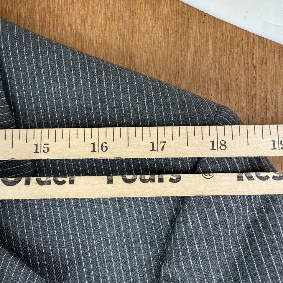 Traje De Colección Hart Schaffner Marx Para Hombres 44R Gris Rayas 2 Botones Muesca Ancha Años 70 Foto 4 de 4