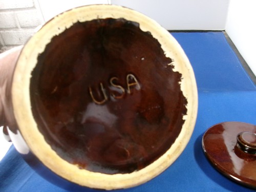 Vintage Brown Drip Glaze Bean Pot w Lid Marked USA 6 1/2" Tall x 6 1/2"Round - Picture 7 of 8