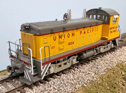 Rapido ~ Escala HO ~ EMD SW9 ~ Union Pacific #1826 ~ Versión DC ~ 027094 | Zustand: New