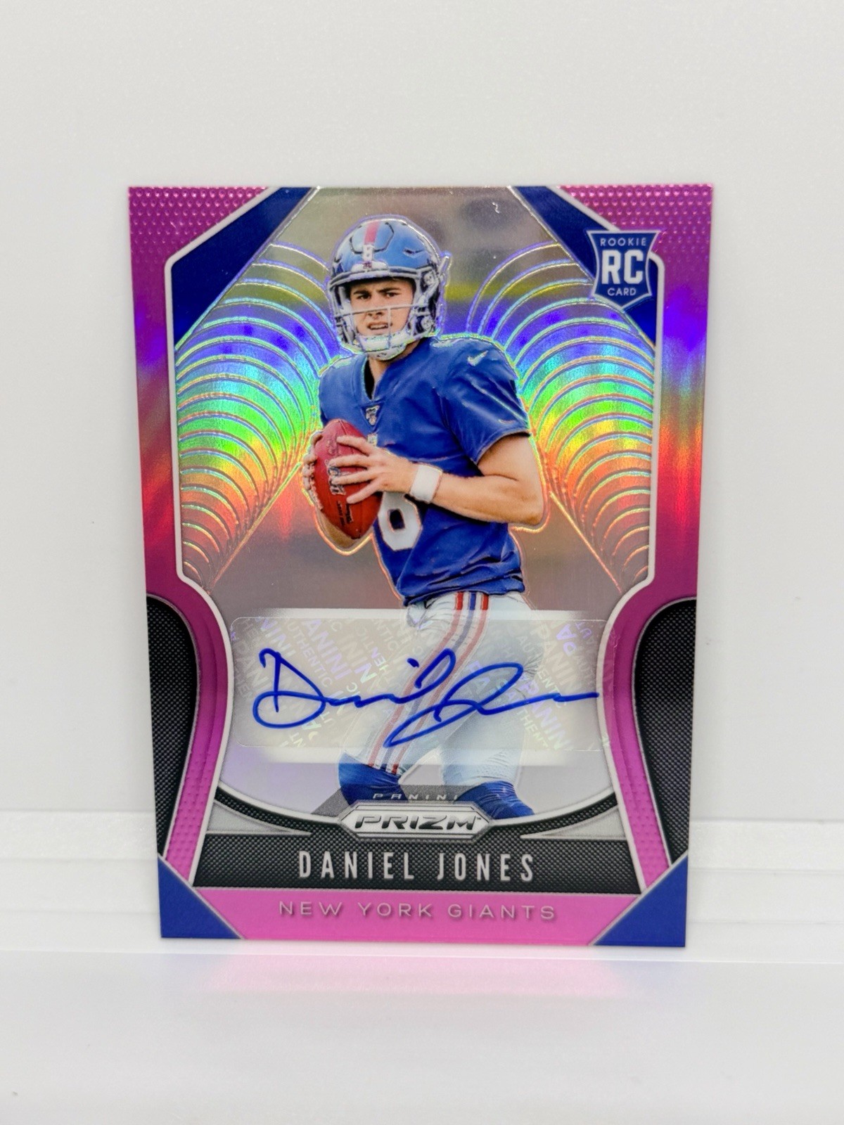 DANIEL JONES Rookie 2019 Panini Prizm Pink Auto Retail Exclusive Giants RC #302