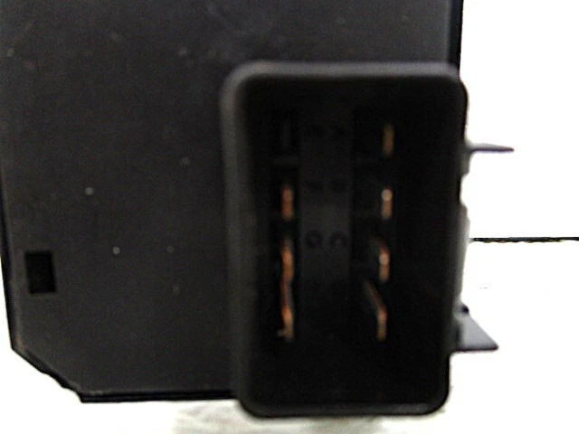 Interruptor de puerta ventana maestra del conductor Chevy Express 2500 2008-2024 OEM LKQ Foto 3 de 4