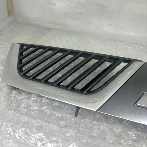 Radiator Grille for Mitsubishi OUTLANDER CW5W MK2 2.4 - Picture 6 of 12