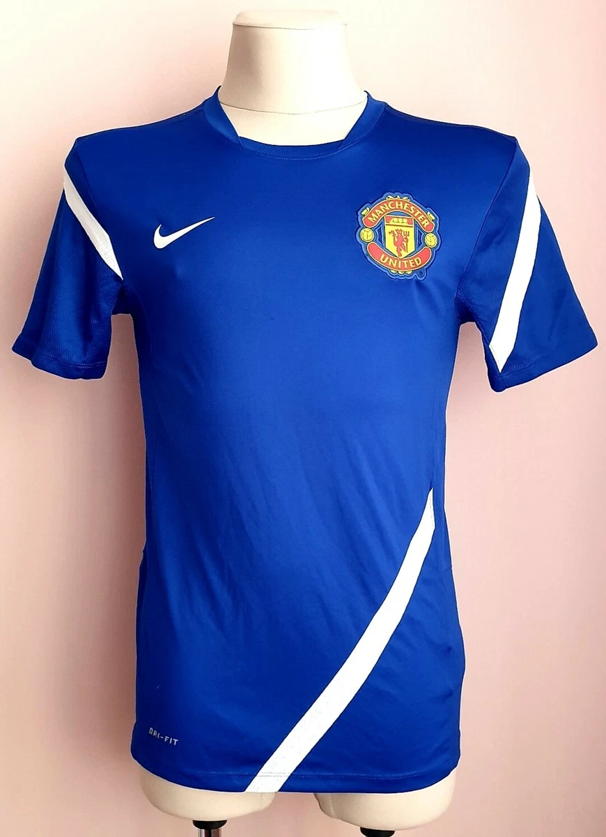Man utd training top blue sales