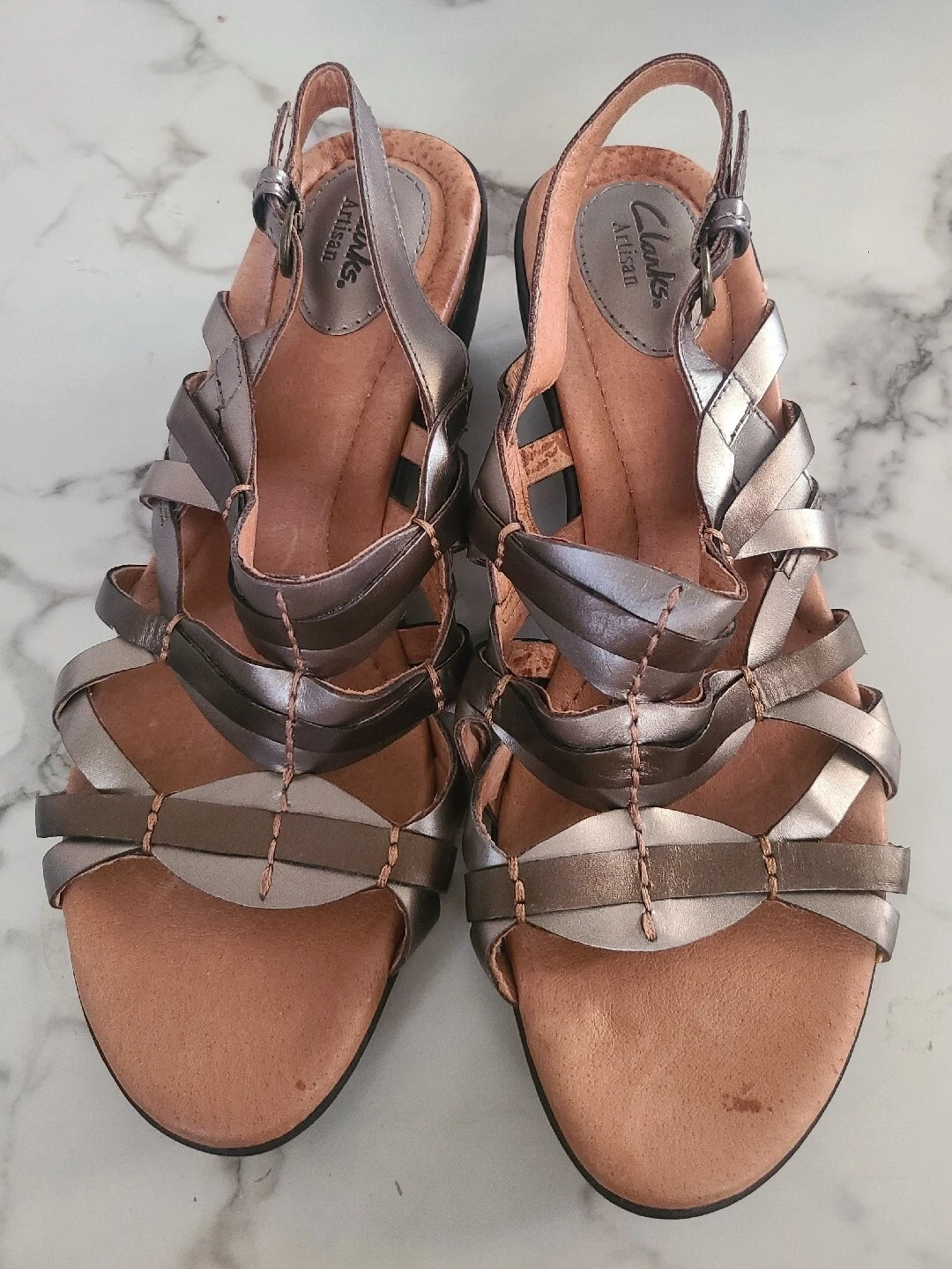 Sandali Clarks donna artigianali con zeppa comodi e cinturino bronzo taglia 11M