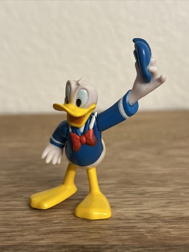 DONALD DUCK DISNEY 2” ACTION FIGURE PLASTIC TOY (PRE-OWNED) - Picture 5 of 12