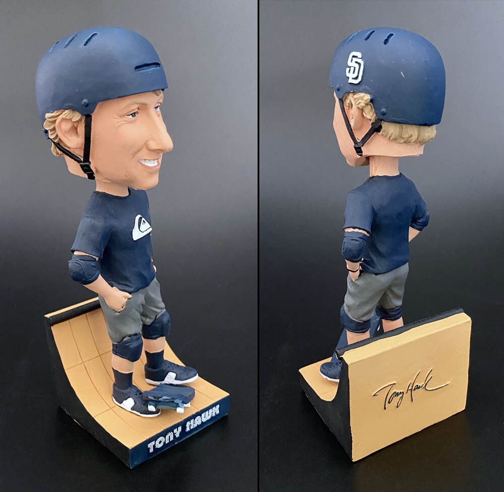 トニーホーク　ボブルヘッド　Tony Hawk Bobblehead Tony Hawk Bobblehead 2011 San Diego Padres Limited Edition NIB SGA