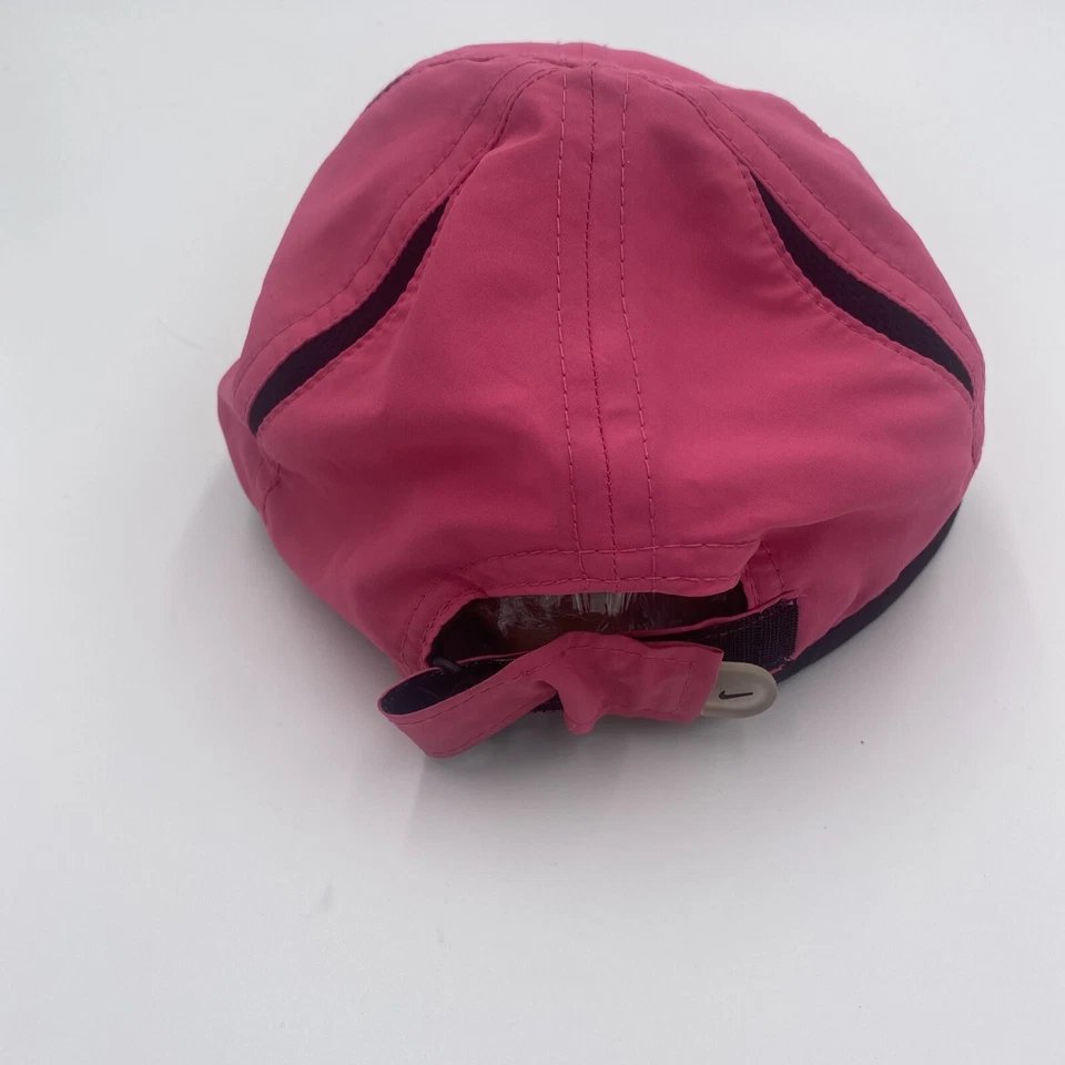 Gorra Nike Infantil Talla Única Rosa Ajuste Seco Ajustable Bordada Dri-FIT Foto 4 de 4