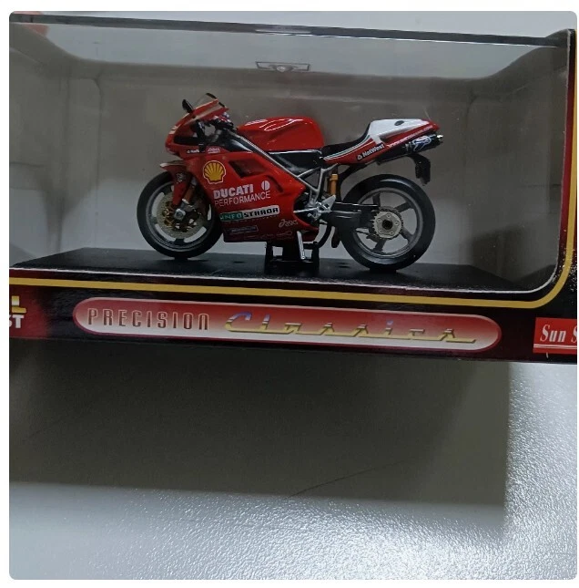 1/43 SUNSTAR DUCATI HYPERSPORT 996 SPC RED - Image 2 of 4