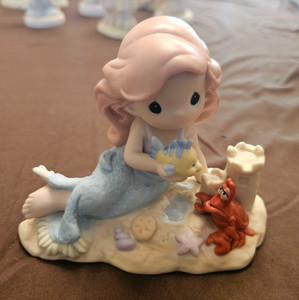 Precious Moments Disney Showcase | eBay