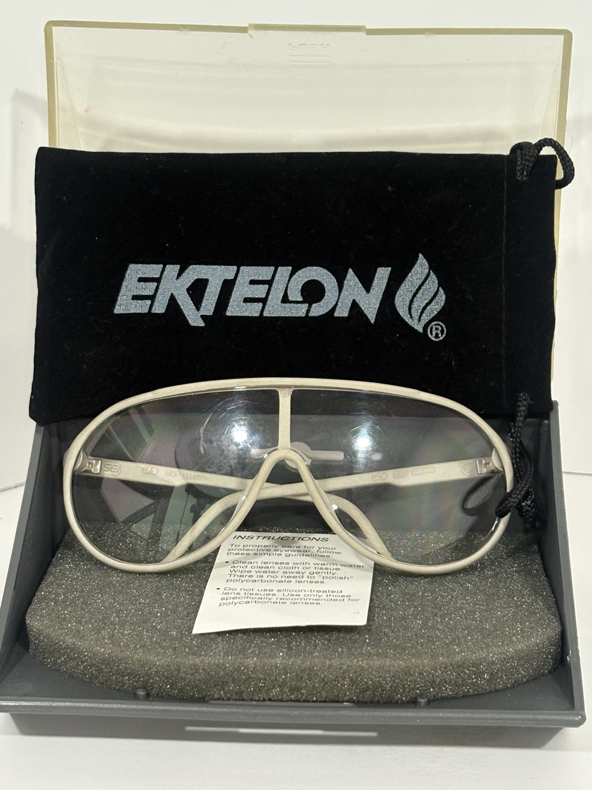 1992 Ektelon Neo tech Racquetball Glasses Safety Eyewear Stylish W/Case
