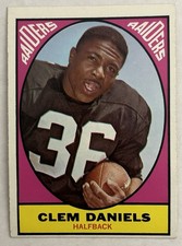 1967 Topps - Clem Daniels #110 Oakland Raiders AFL VG-EX F1