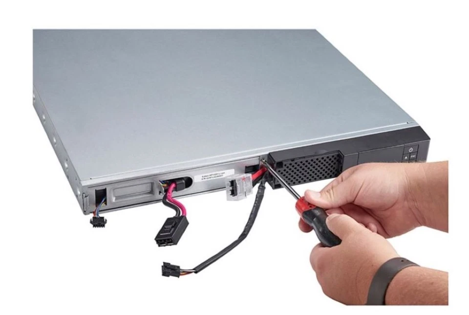 Eaton 5P1500R-L 1500VA 1100W 120V Lithium-ion 1U Rackmount UPS Backup Sine Wave - Image 3 of 4