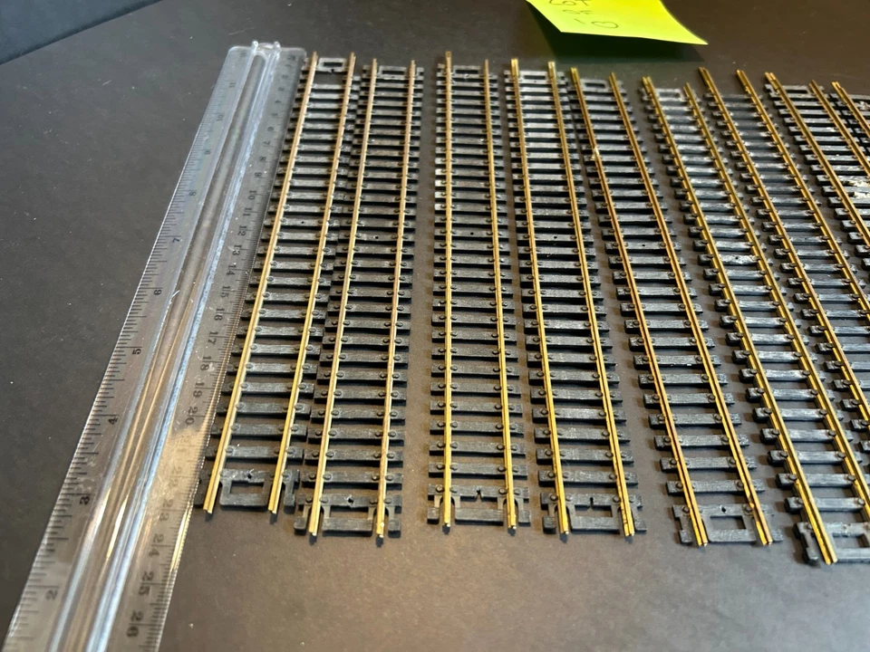 Lot of 10 Vintage HO Track  Tyco & Atlas Brass  9"  Straights Combine Ship - Image 2 of 3