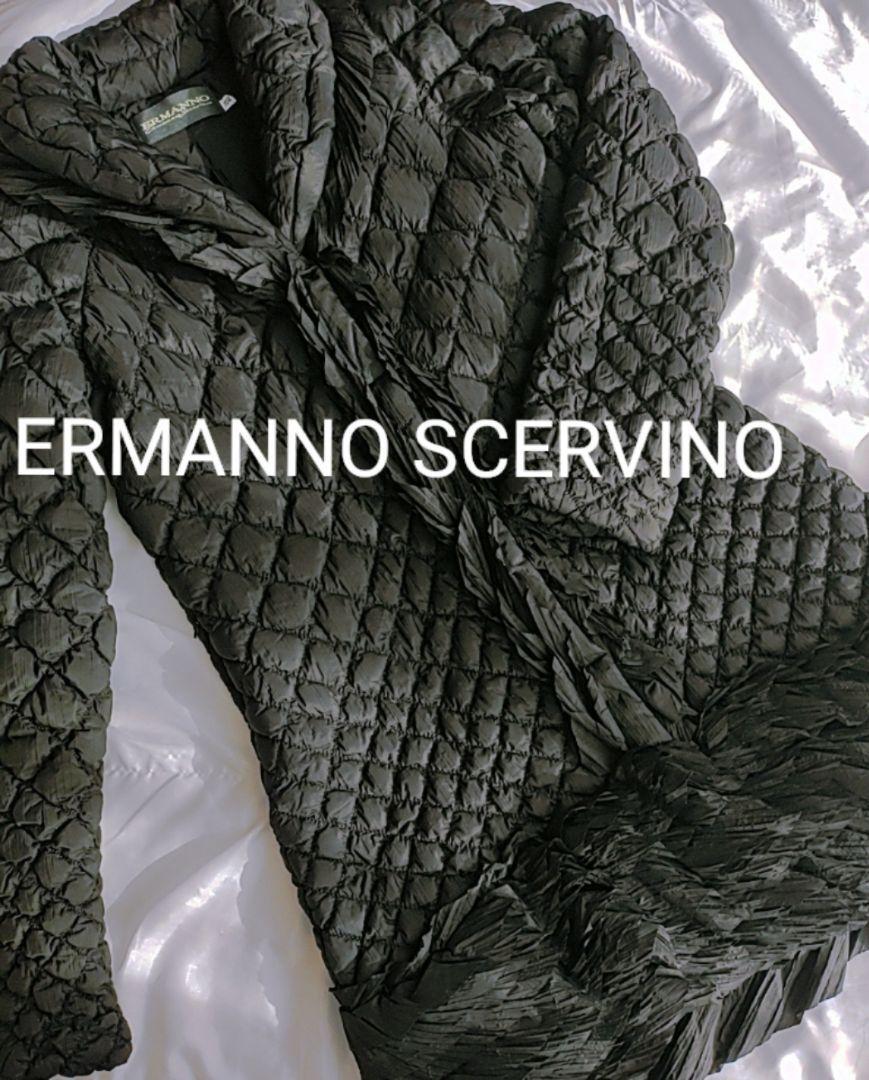 Ermanno Scervino Ruffle Down Coat in Black, Size L - Elegant 
