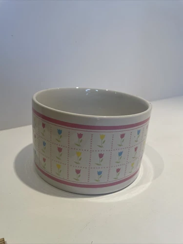Vintage 1987 FTDA white ceramic tulip bowl or planter with pink boarder